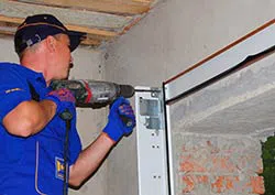 Trust Garage Door Los Angeles, CA 323-577-4581 - repair-side