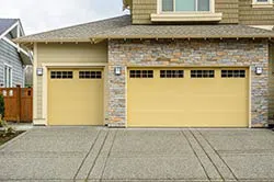Trust Garage Door Los Angeles, CA 323-577-4581 - residential-side